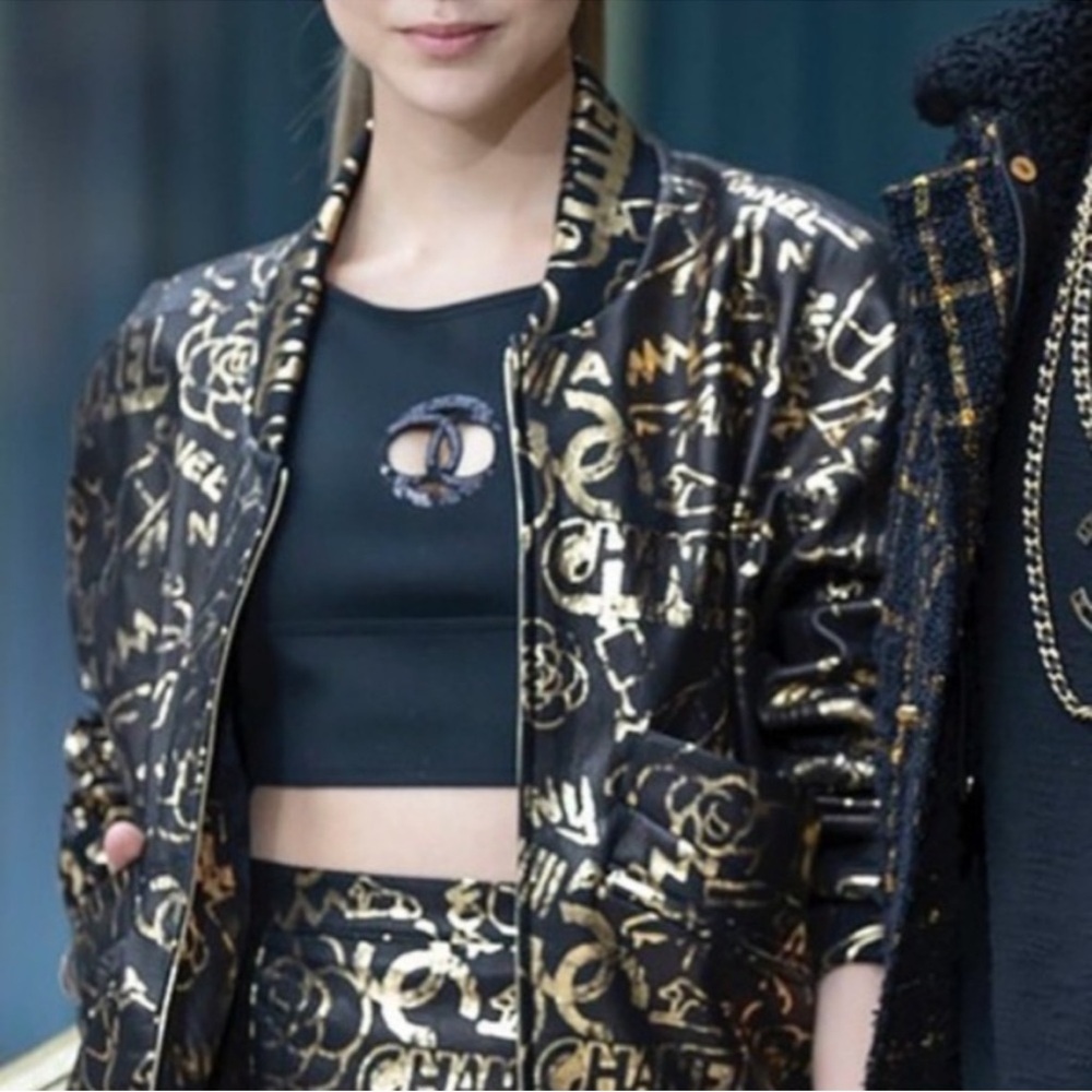 CHANEL cropped halter top - Picture 2 of 6